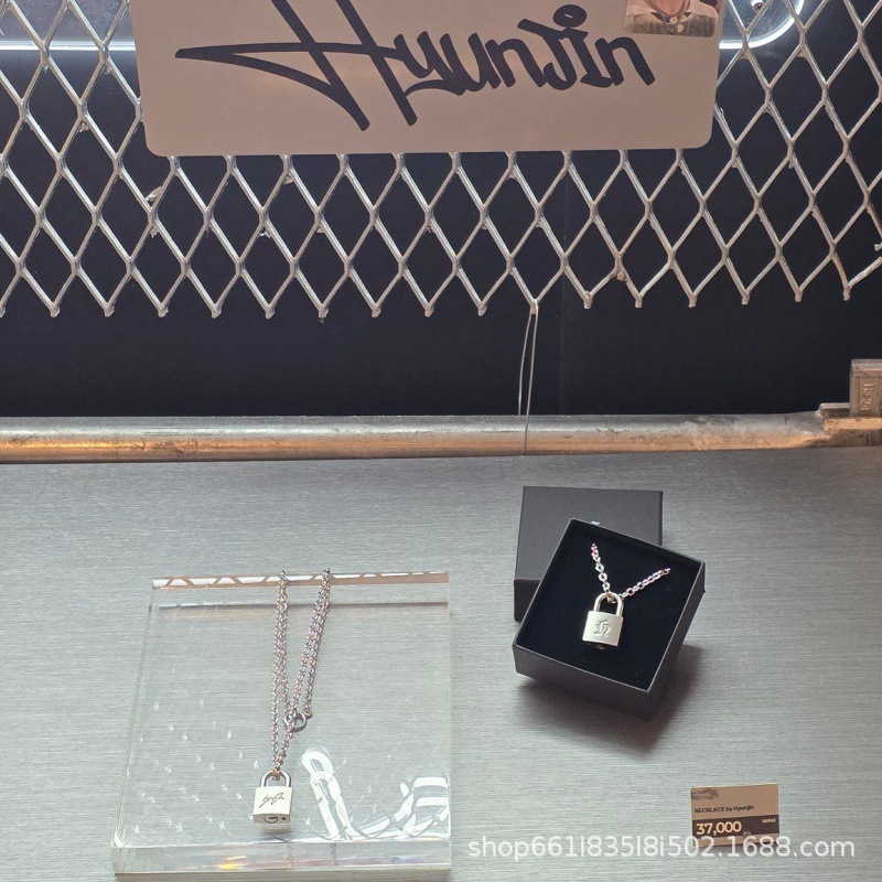 Ashionable Creative Metal Lock - Men Accessories Jewelry ulasan dan harga